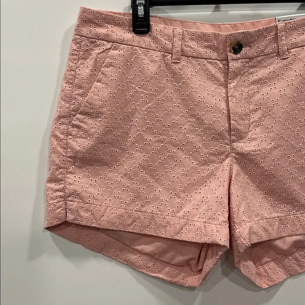 Old Navy Pink Eyelet Everyday Short NEW 3.5” Mid Rise Size 12 Pink Style 581992